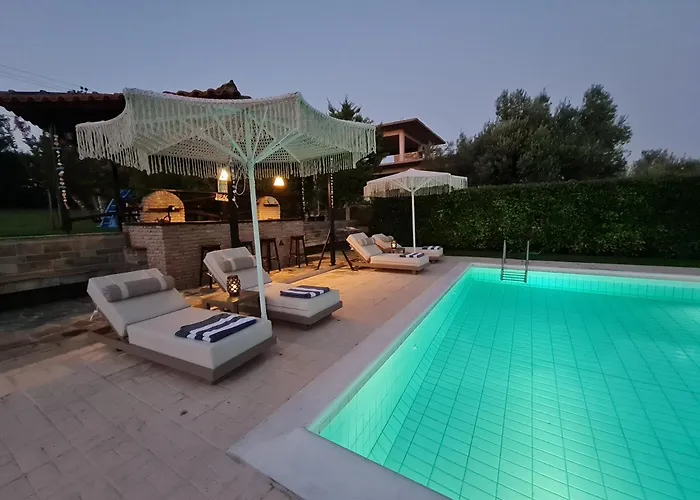 Villa Chryspa Attica