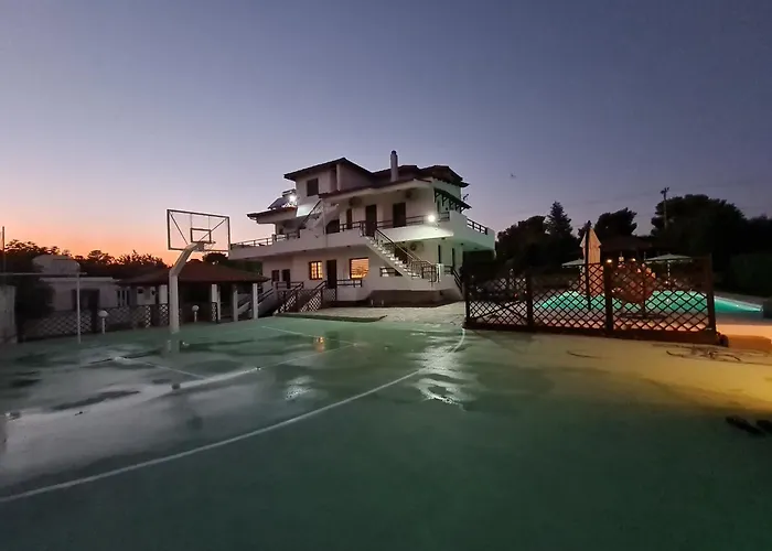 Villa Chryspa Attica