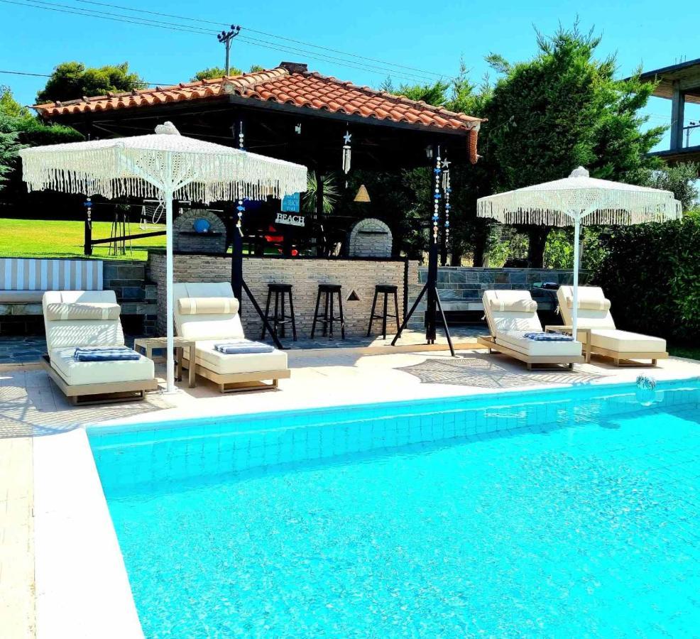 Villa Chryspa Attica *